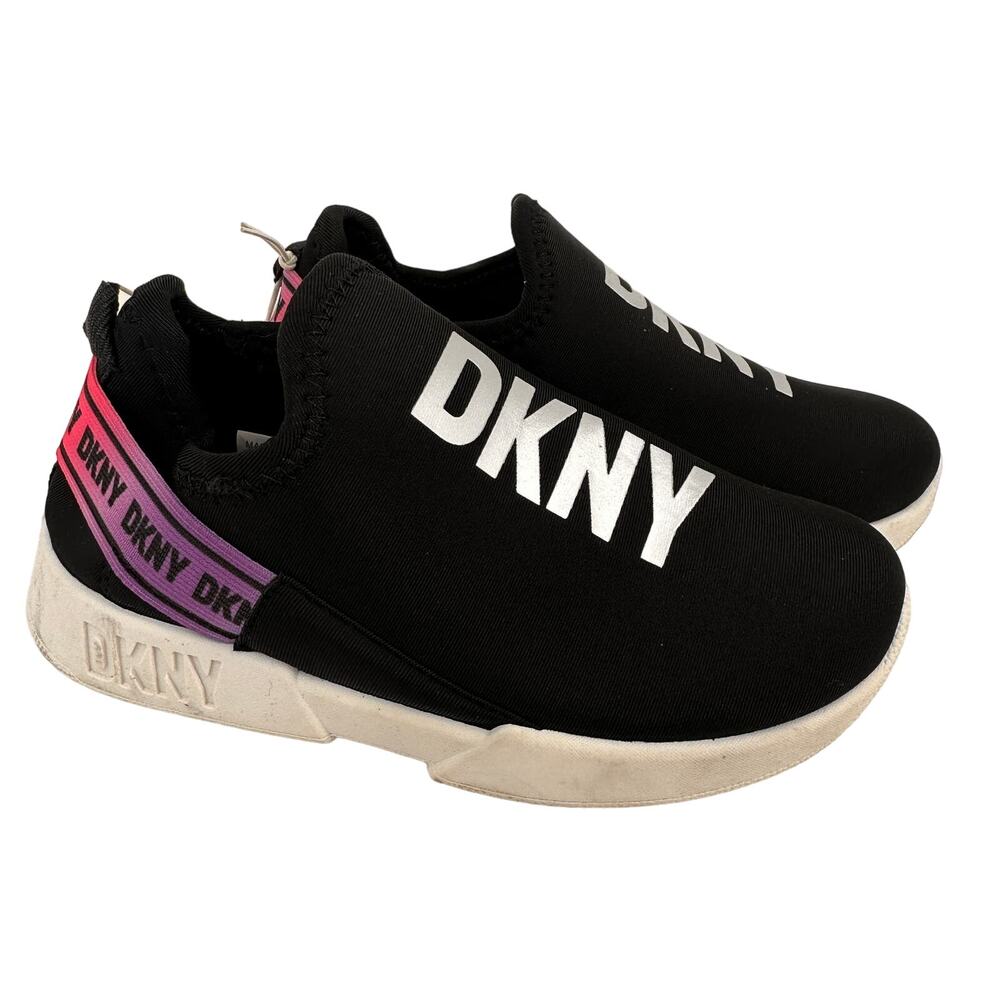 DKNY Girls Maddie Stretch Slip On Sneakers NWOT Size 11